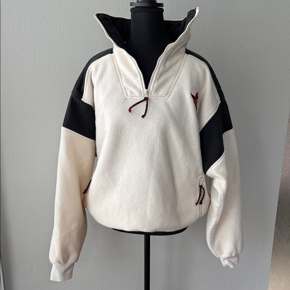 Hockey Ottawa Senators. Stylish Cream and Black Men's Sweatshirt